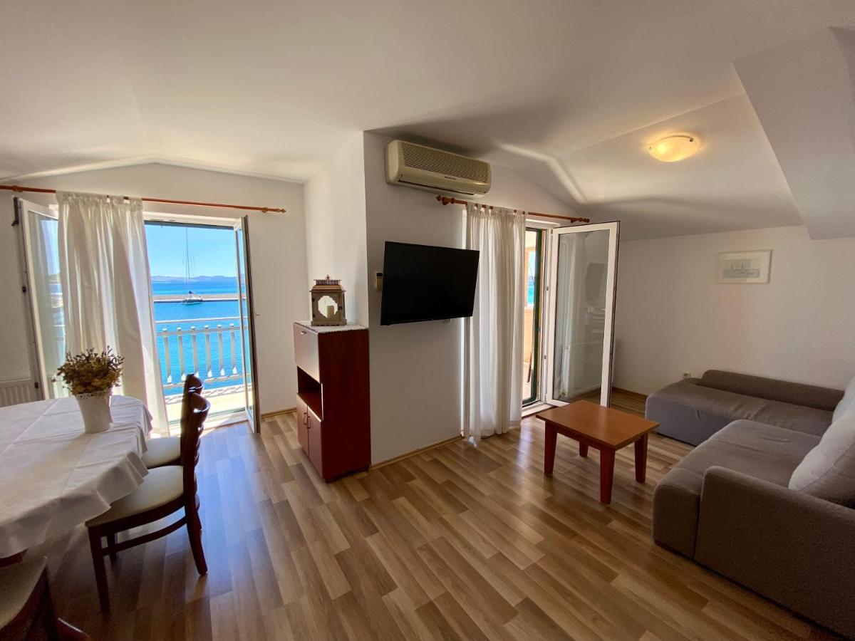 Adria Aparthotel